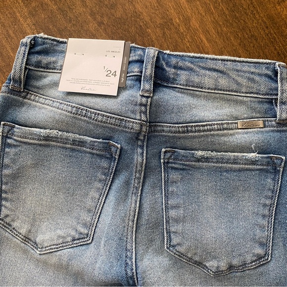 KanCan High-waisted Jeans - Picture 3 of 6